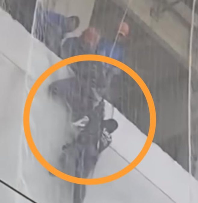Trabalhadores escapam da morte